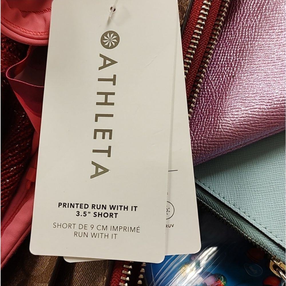 Athleta Run With It 3.5" Shorts - Picture 4 of 8